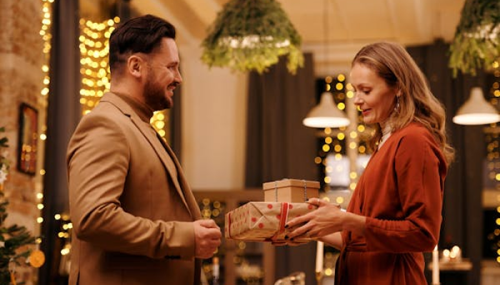 How to Watch Daddy December: Romance and Intense Secrets