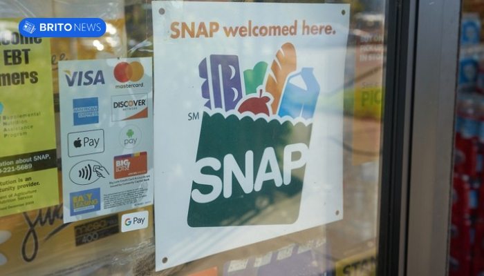 Trabalha nos EUA? Veja como conseguir até $2.500 em crédito para alimentação